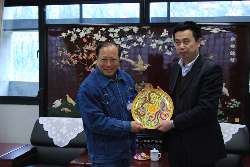 2012年1月11日，瑞昌市委古小平書記參訪江西亞東